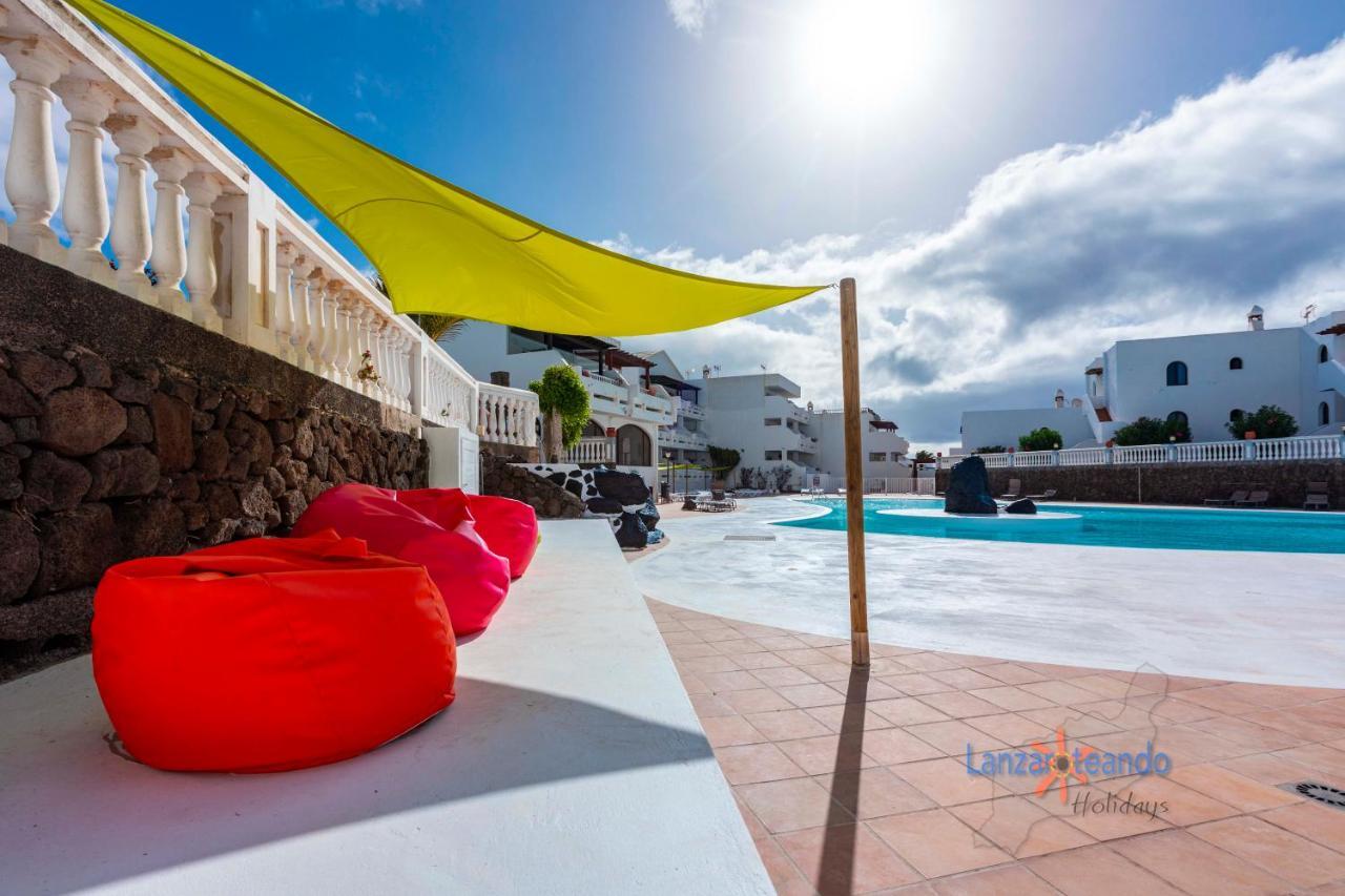 Vivienda Vacacional Rose Costa Teguise Bagian luar foto