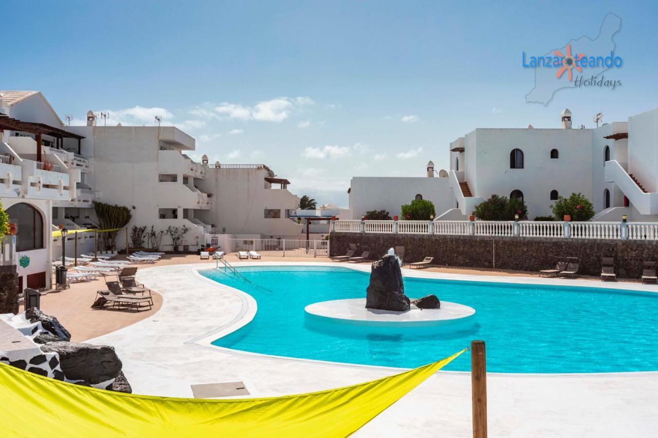 Vivienda Vacacional Rose Costa Teguise Bagian luar foto