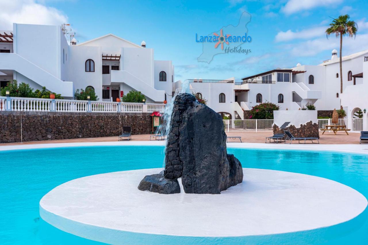 Vivienda Vacacional Rose Costa Teguise Bagian luar foto