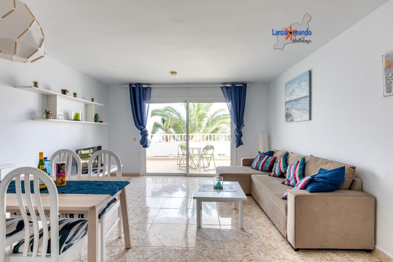 Vivienda Vacacional Rose Costa Teguise Bagian luar foto